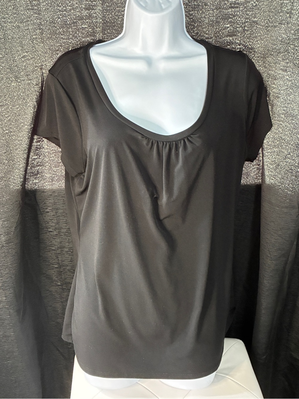 Worthington Black Scoop Neck Short Sleeve Top with Gathered Detail